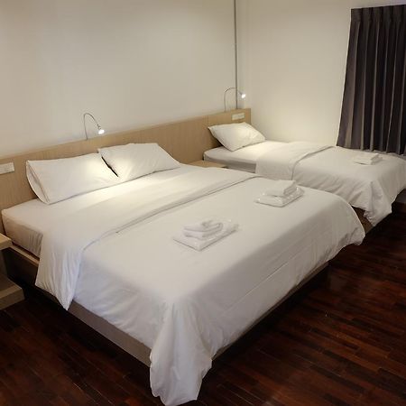 F Plus F Hostel Chiang Mai Luaran gambar