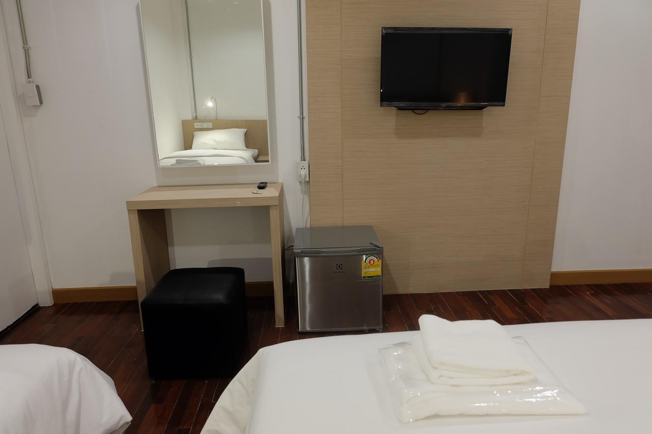 F Plus F Hostel Chiang Mai Luaran gambar
