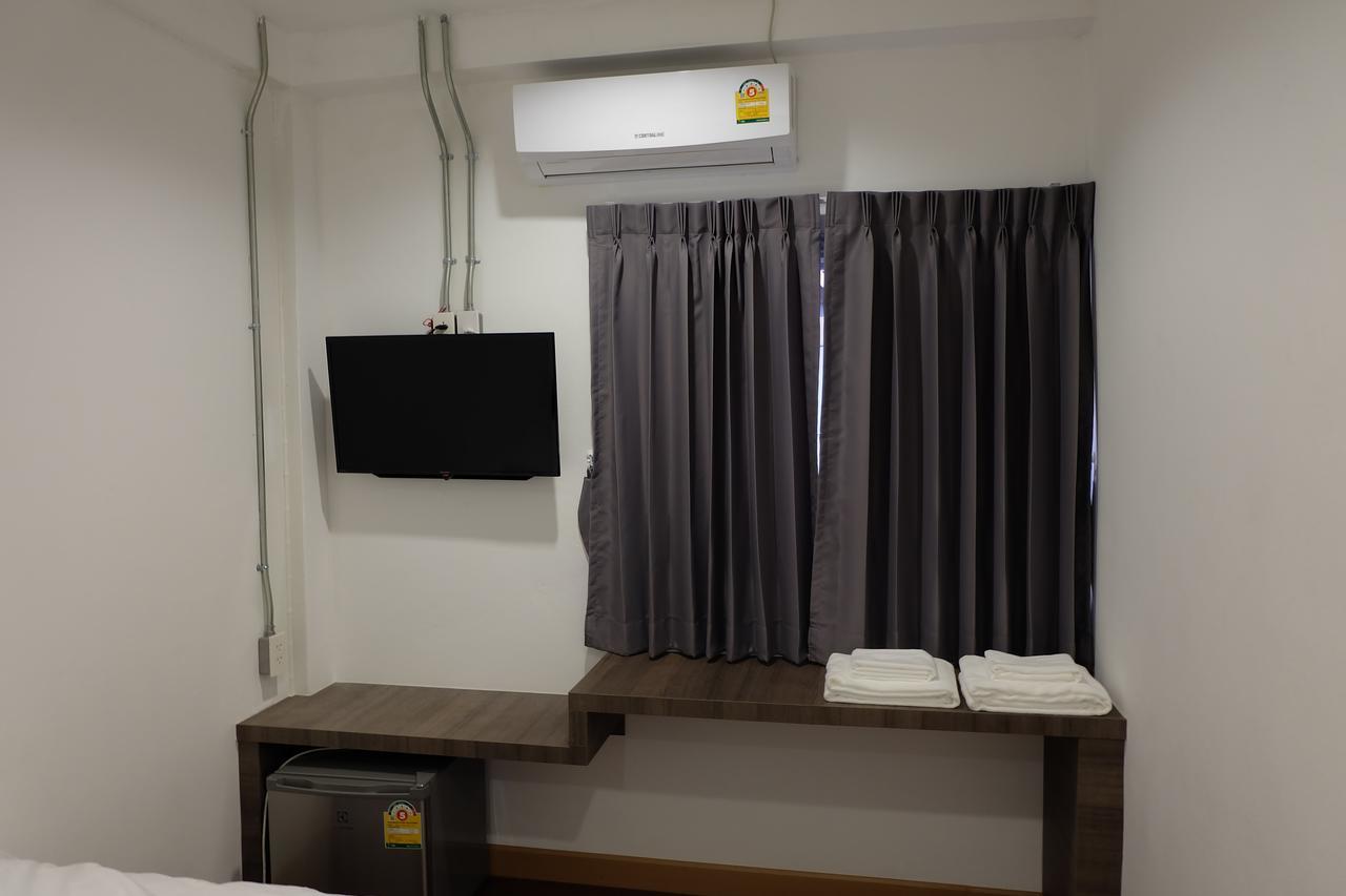 F Plus F Hostel Chiang Mai Luaran gambar