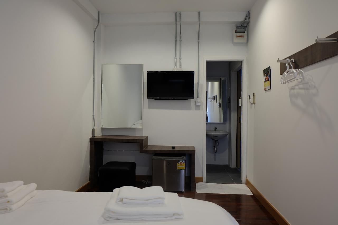 F Plus F Hostel Chiang Mai Luaran gambar